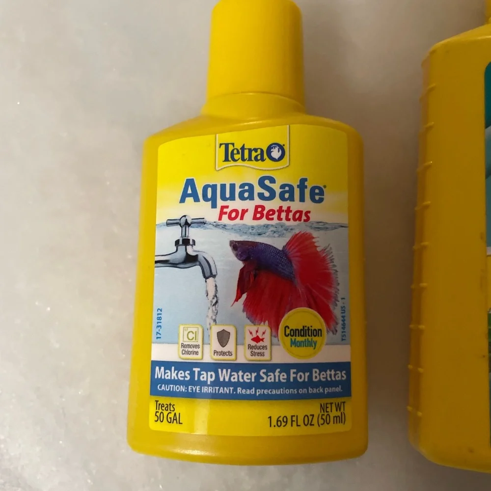 BUNDLE Of 3 TETRA AQUA SAFE Plus and Water Conditioner